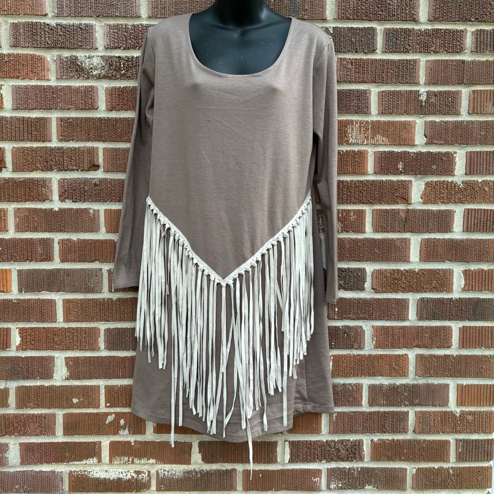 Missy Robertson boutique taupe fringed Long Sleeve Dress Size M